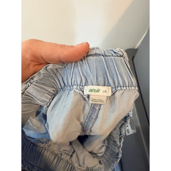 Aerie Faux Denim‎ Paper Bag Shorts Size Large Blue Loose Fit Elastic Waist - Picture 5 of 6